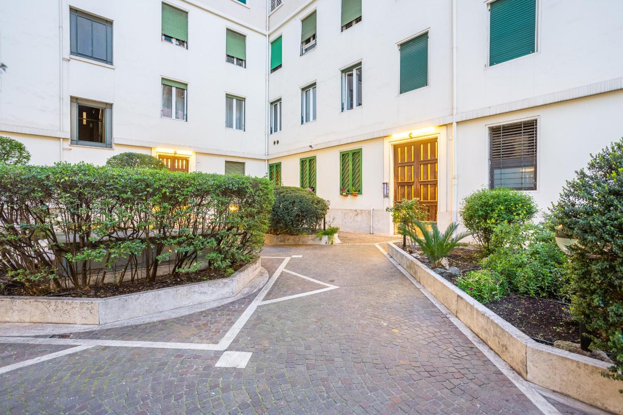 Maximo Luxe -Villa & Apartment Rome Bagian luar foto